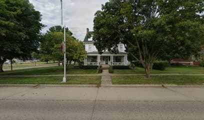 Colonial White House B & B, Bed & Breakfast in Clarinda