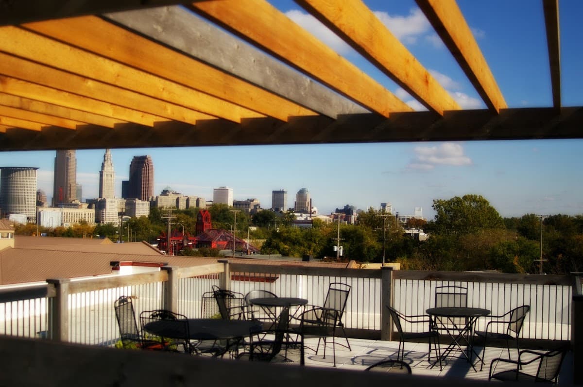 The Victor, Lodge in Cleveland