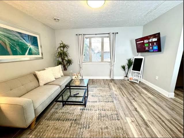 The House Hotels - Terrific W33rd, Hotel in Detroit-Shoreway
