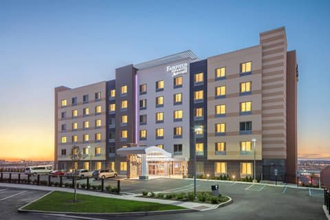 Fairfield by Marriott Inn & Suites North Bergen, Hotel in North Bergen