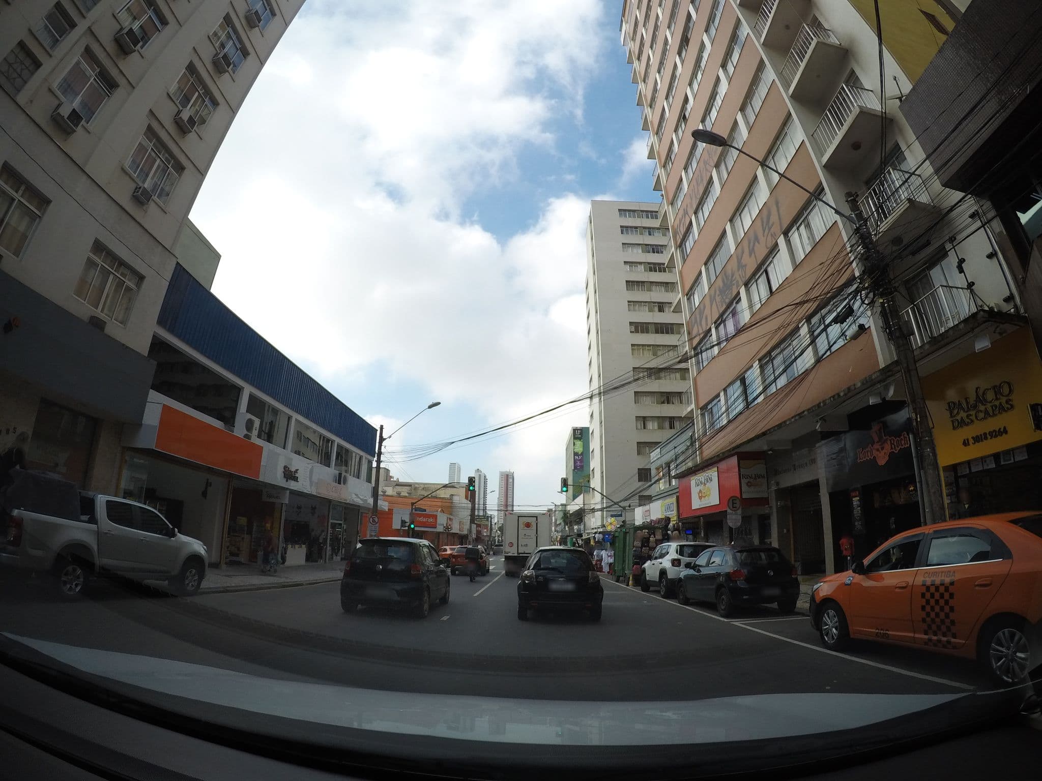 Street view near Hotel San Martin, Curitiba — © marciosampaio (CC BY-SA · Mapillary)