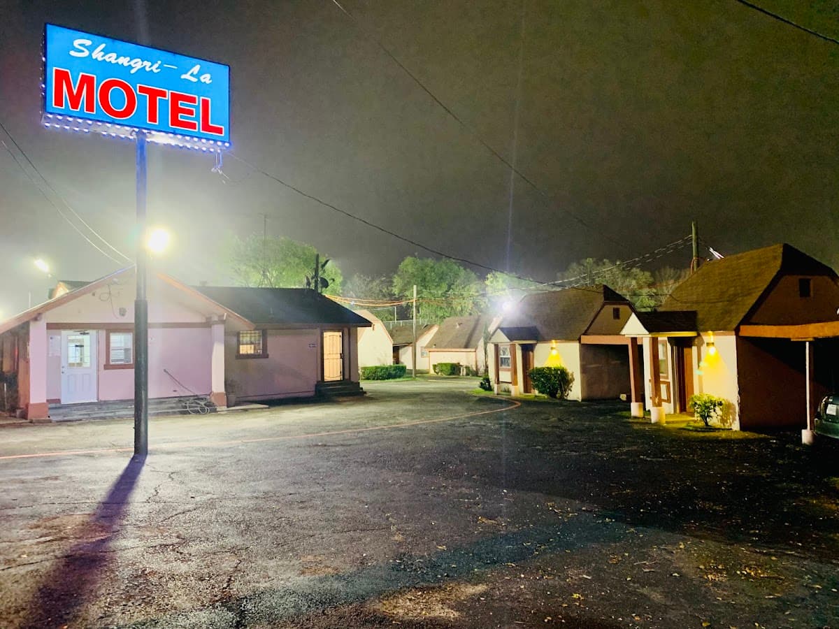 Shangri-La Motel, Motel in Cockrell Hill