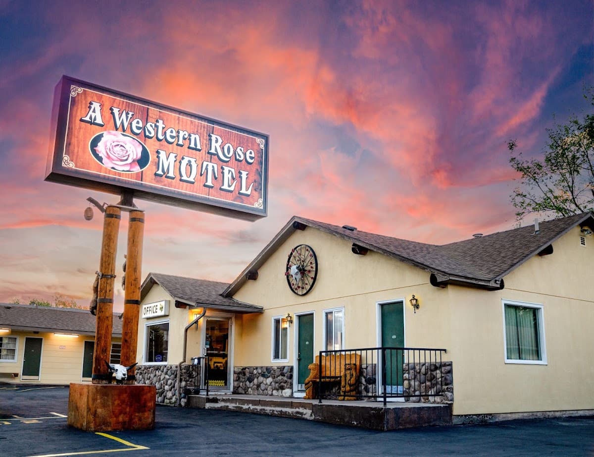 A Western Rose Motel | Cody Wyoming Hotels, Hotel in Cody