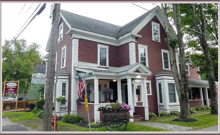 Parsons Street Suites, Hotel in Colebrook
