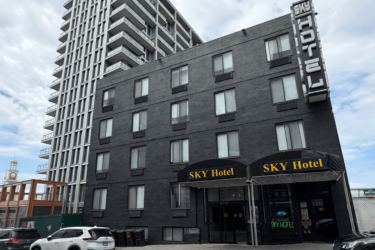 Sky Hotel Flushing, Hotel in East Elmhurst