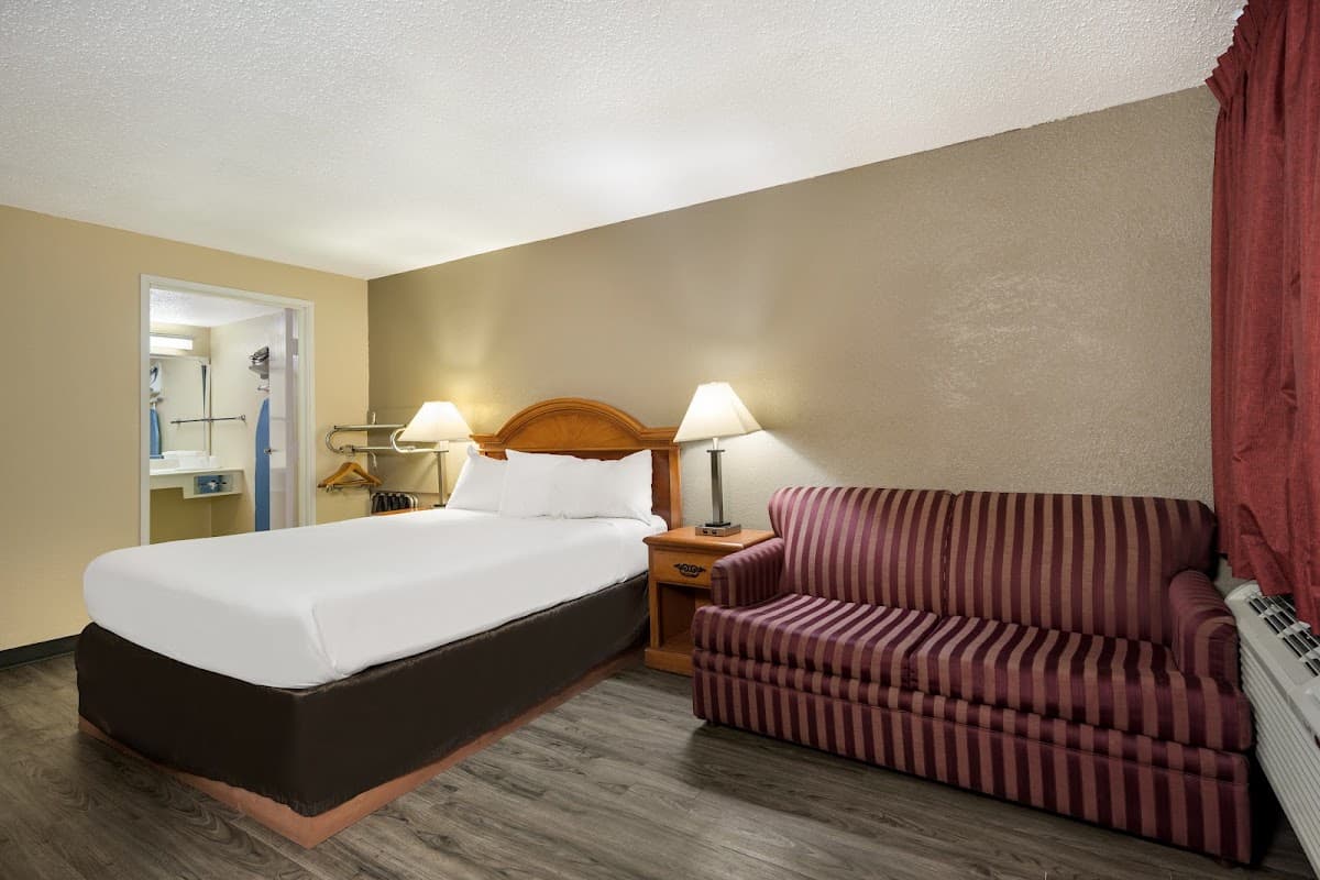 Knights Inn College Station, Hotel in College Station