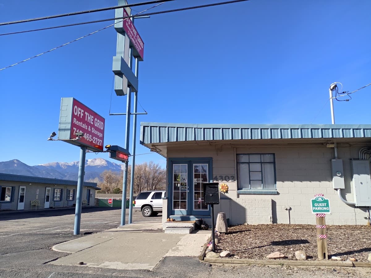 Off The Grid Motel & Self-Storage, Motel in Colorado Springs