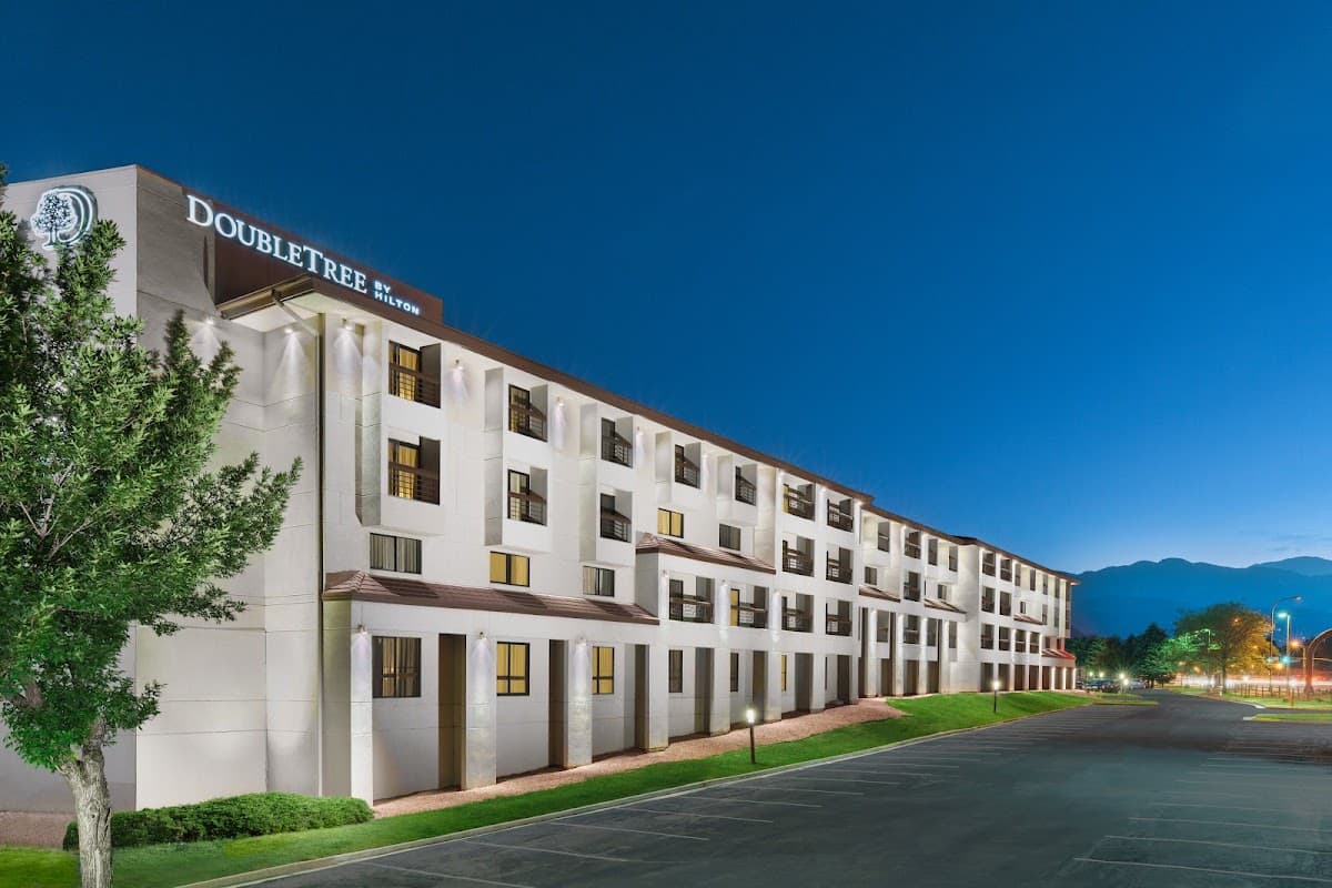DoubleTree by Hilton Hotel Colorado Springs, Hotel in Stratmoor