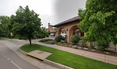 Broadmoor Hotel (Facilities), Hotel in Colorado Springs