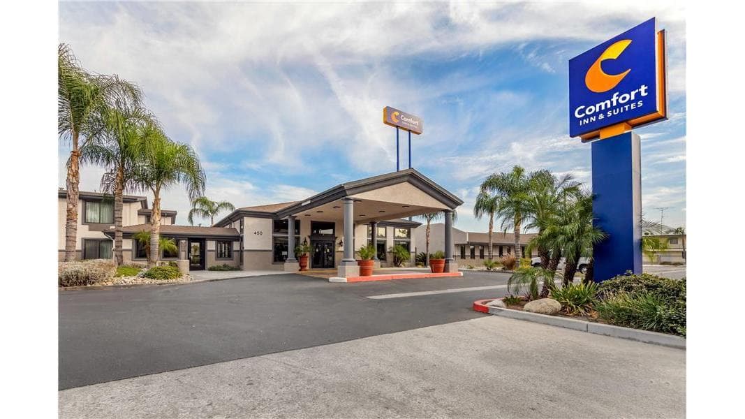 Comfort Inn & Suites San Bernardino, Hotel in Colton
