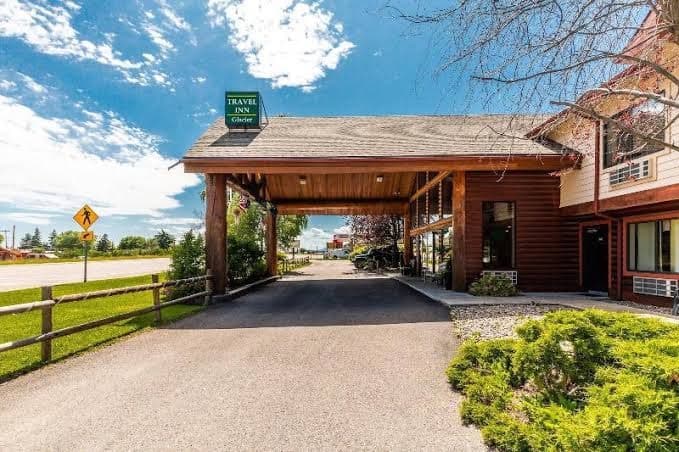 Travel Inn- Glacier, Hotel in Columbia Falls