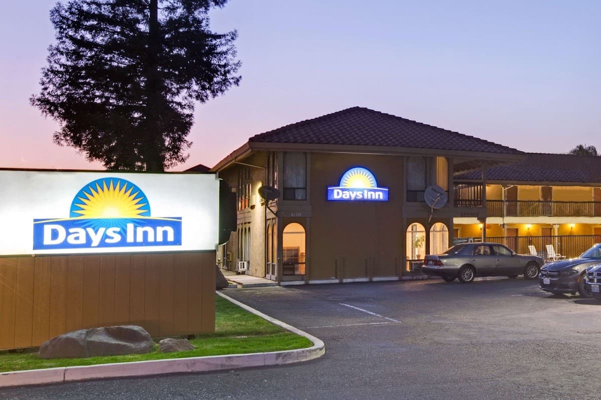 Days Inn by Wyndham San Jose, Hotel in Seven Trees