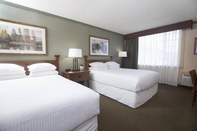 The Ridge Hotel, Hotel in Lake Geneva