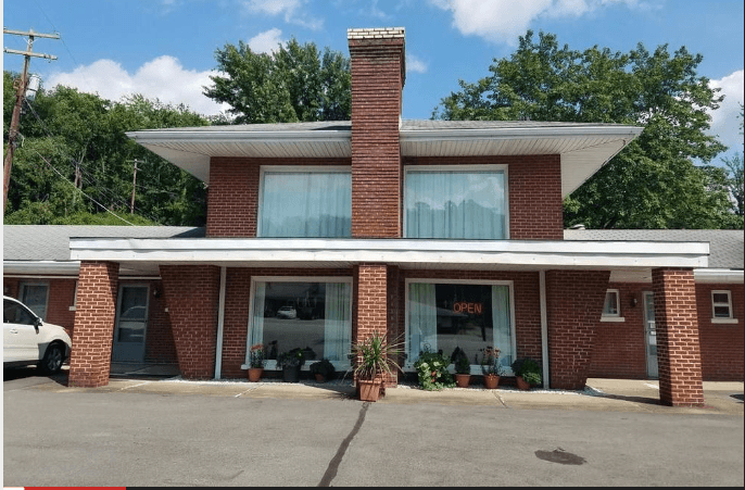 Melody Motor Lodge, Hotel in South Connellsville
