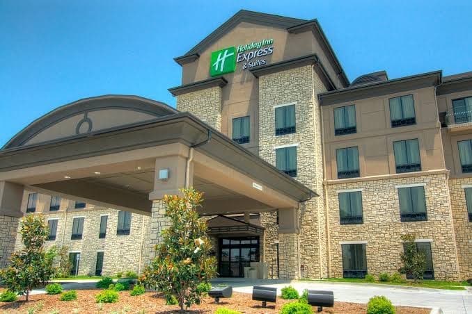 Holiday Inn Express & Suites Conway by IHG, Hotel in Conway