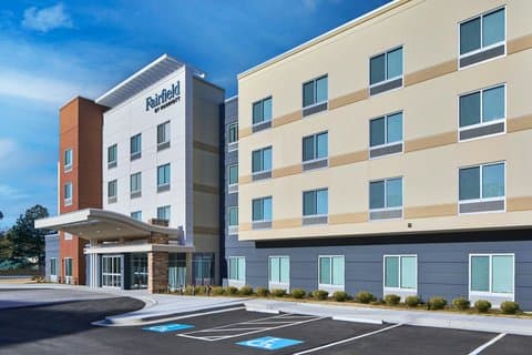 Fairfield by Marriott Inn & Suites Cornelia, Hotel in Cornelia