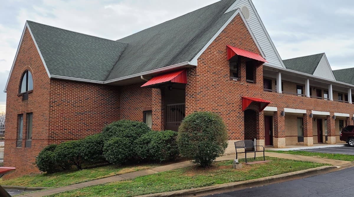 Red Roof Inn & Suites Cornelius - Lake Norman, Hotel in Cornelius