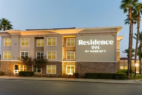 Residence Inn by Marriott Corona Riverside, Hotel in Home Gardens