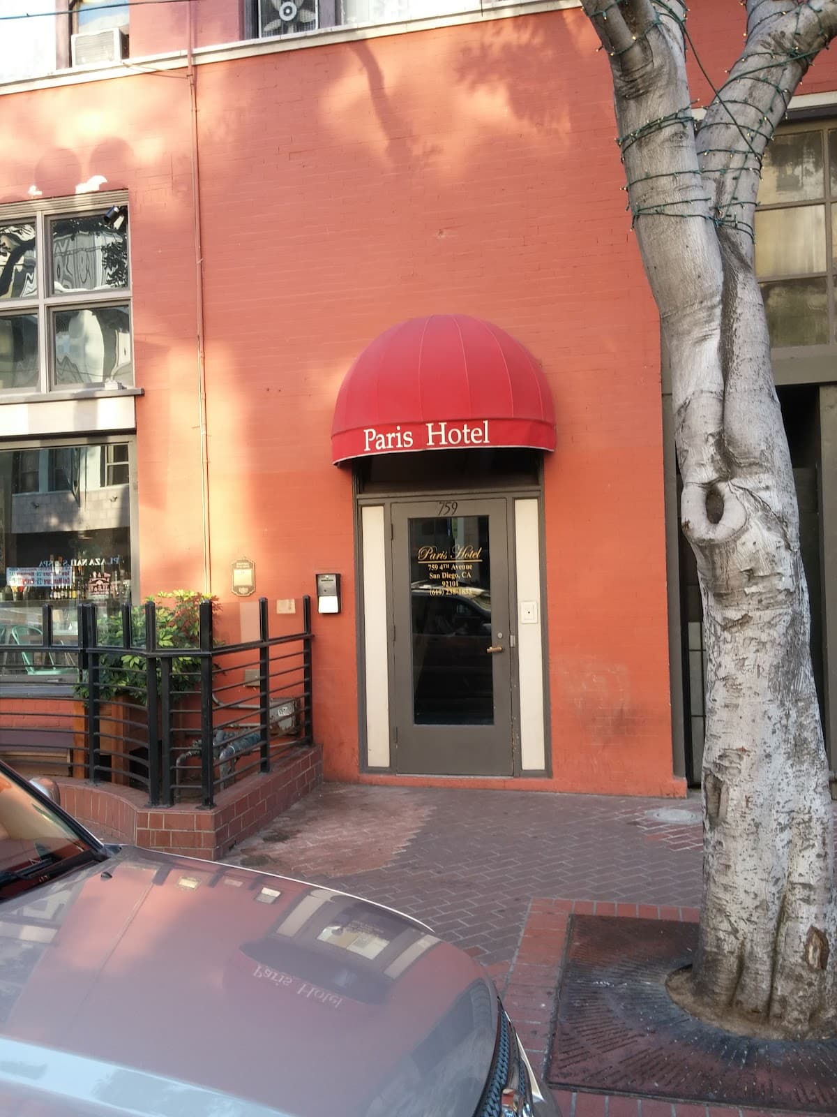 Paris Hotel, Hotel in San Diego