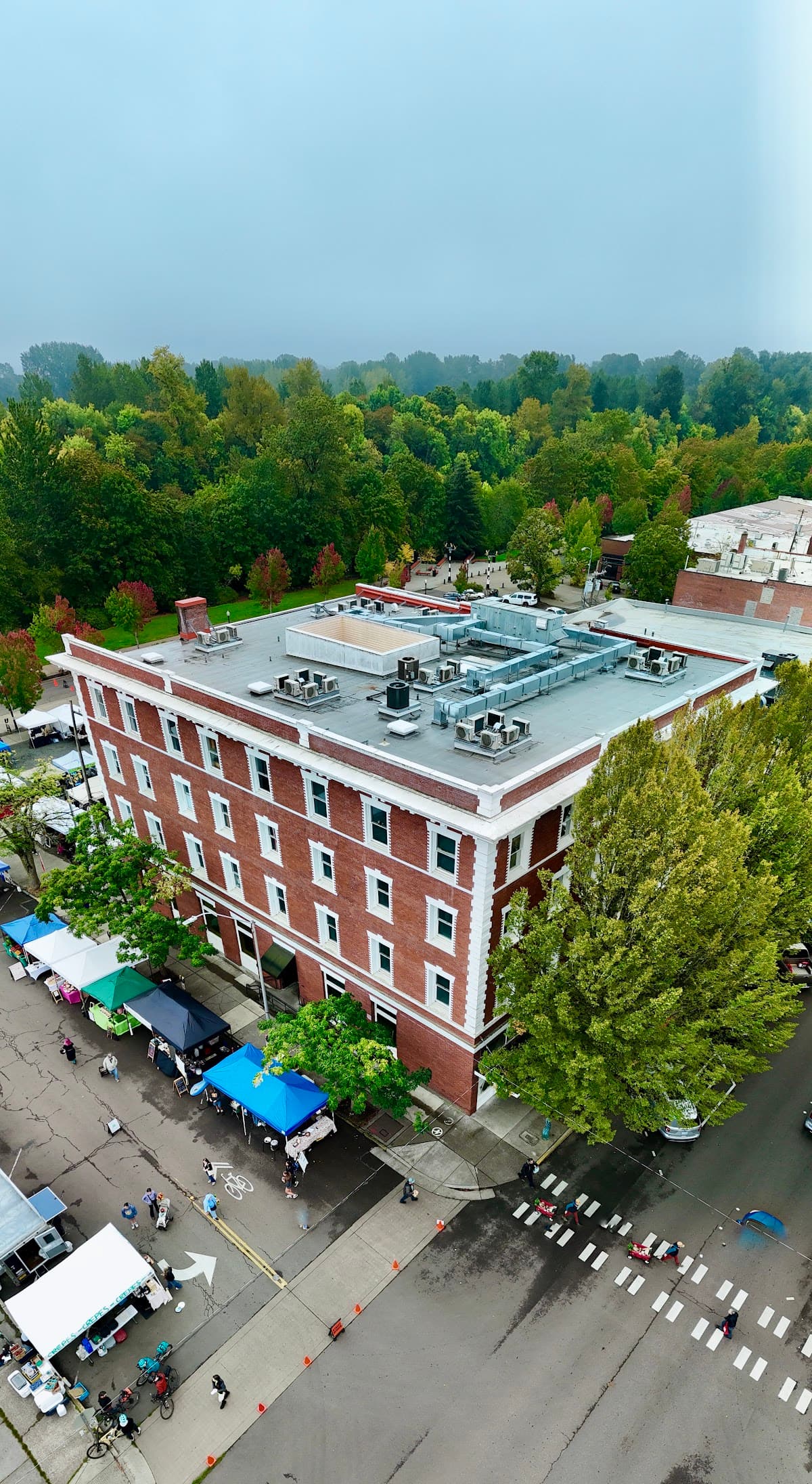 Julian Hotel Apartments, Hotel in Corvallis