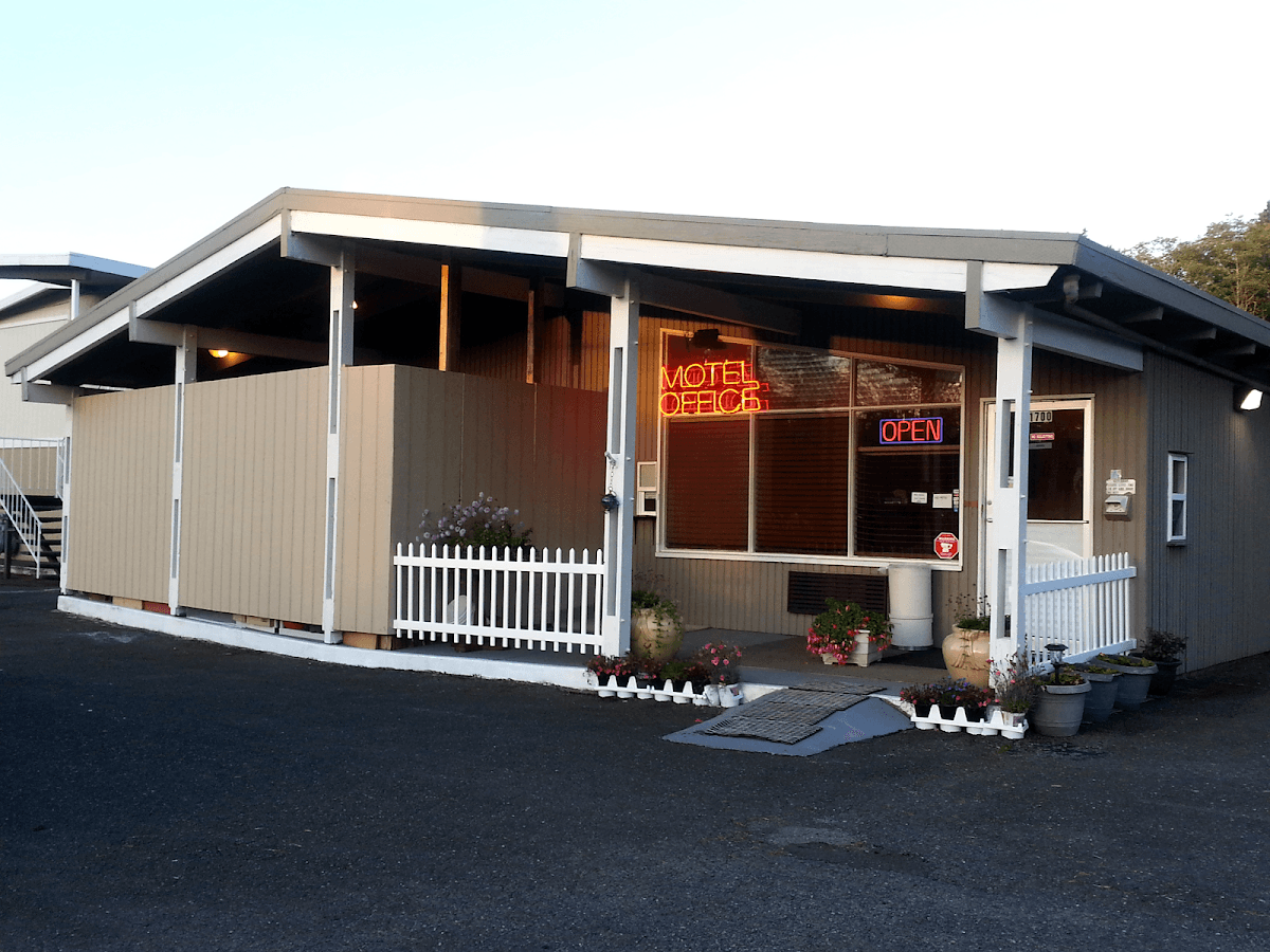 Grays Harbor Inn & Suites, Hotel in Cosmopolis