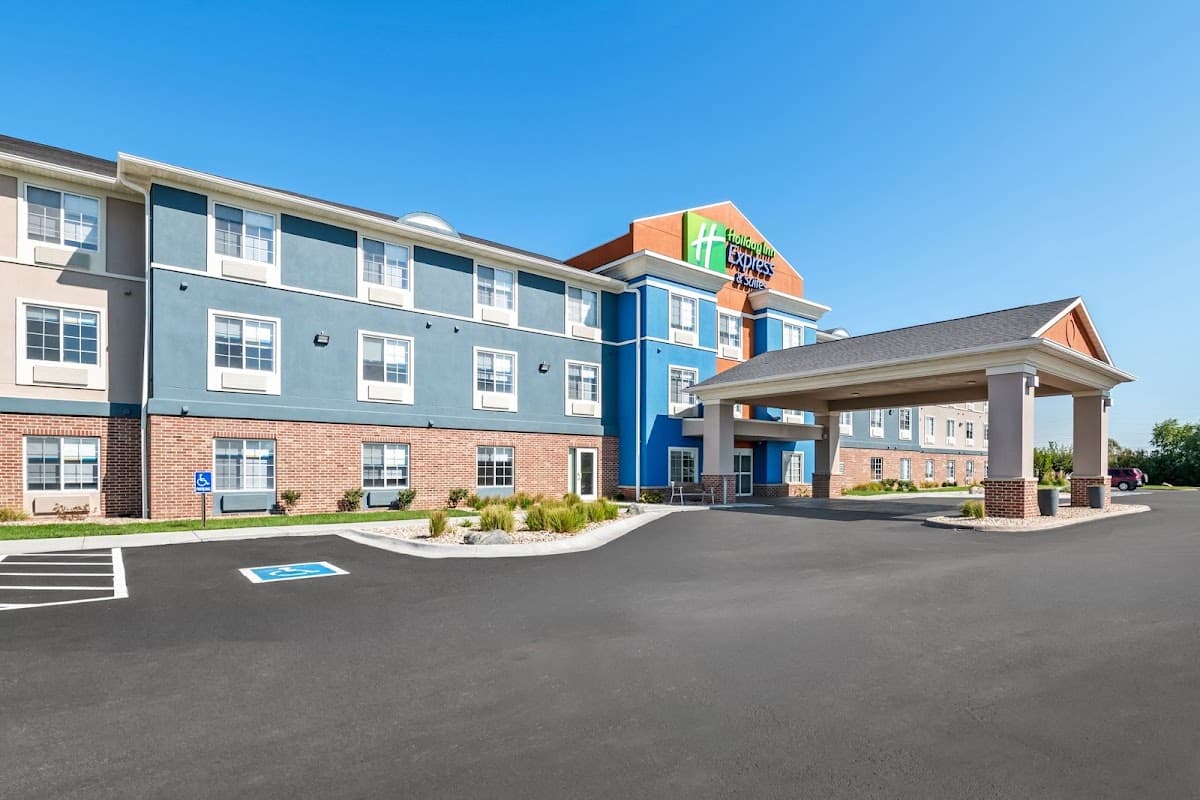 Holiday Inn Express & Suites Council Bluffs - Conv Ctr Area by IHG, Hotel in Council Bluffs