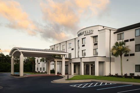 Courtyard by Marriott Brunswick, Hotel in Dock Junction