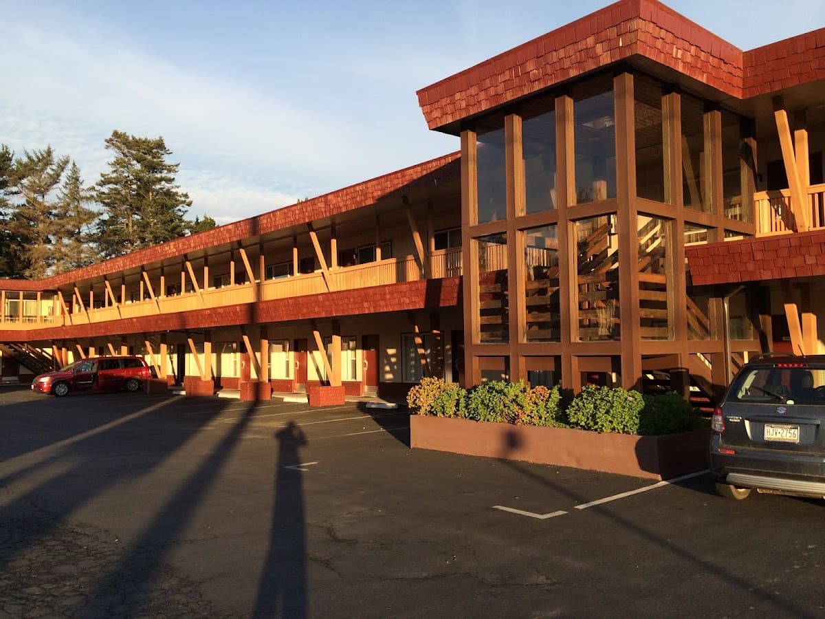 Americas Best Value Inn Covered Wagon Crescent City, Hotel in Crescent City