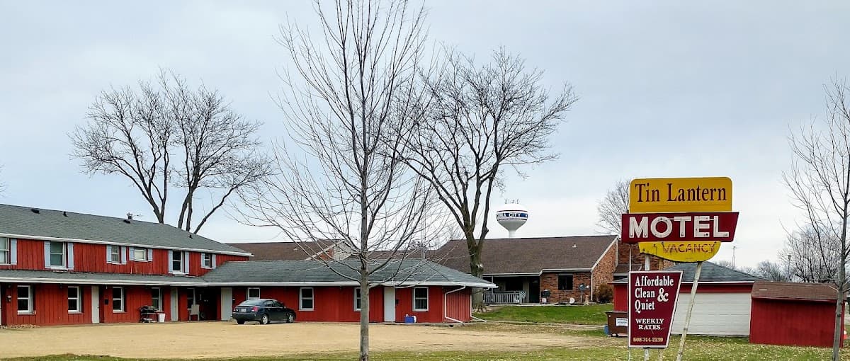 Tin Lantern Motel, Hotel in Cuba City
