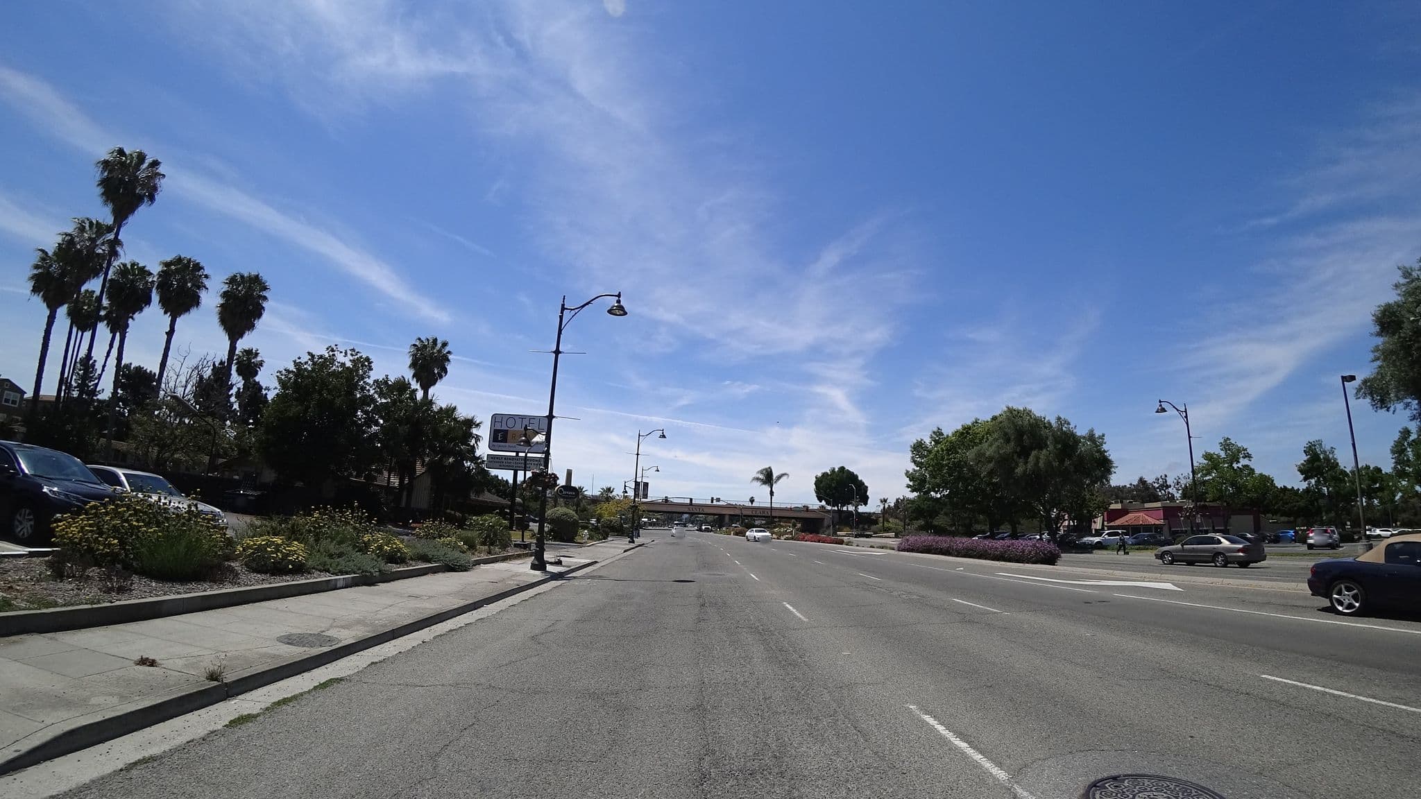 Street view near Rodeway Inn Santa Clara El Camino Real, Santa Clara — © vta (CC BY-SA · Mapillary)