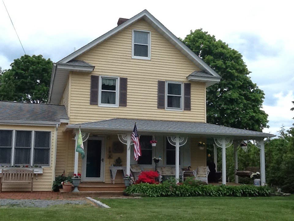 Sunny Side Up Bed and Breakfast-Closed, Bed & Breakfast in Cutchogue