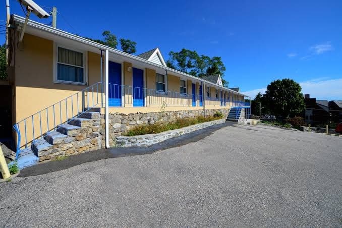 Golden Hill Inn Danbury, Motel in Danbury