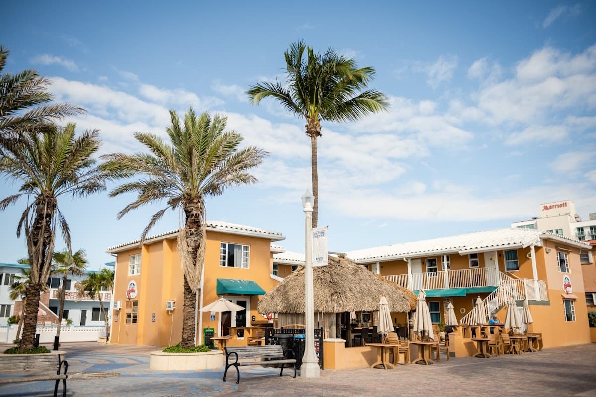 Riptide Oceanfront Hotel & Tiki Bar, Hotel in Dania Beach