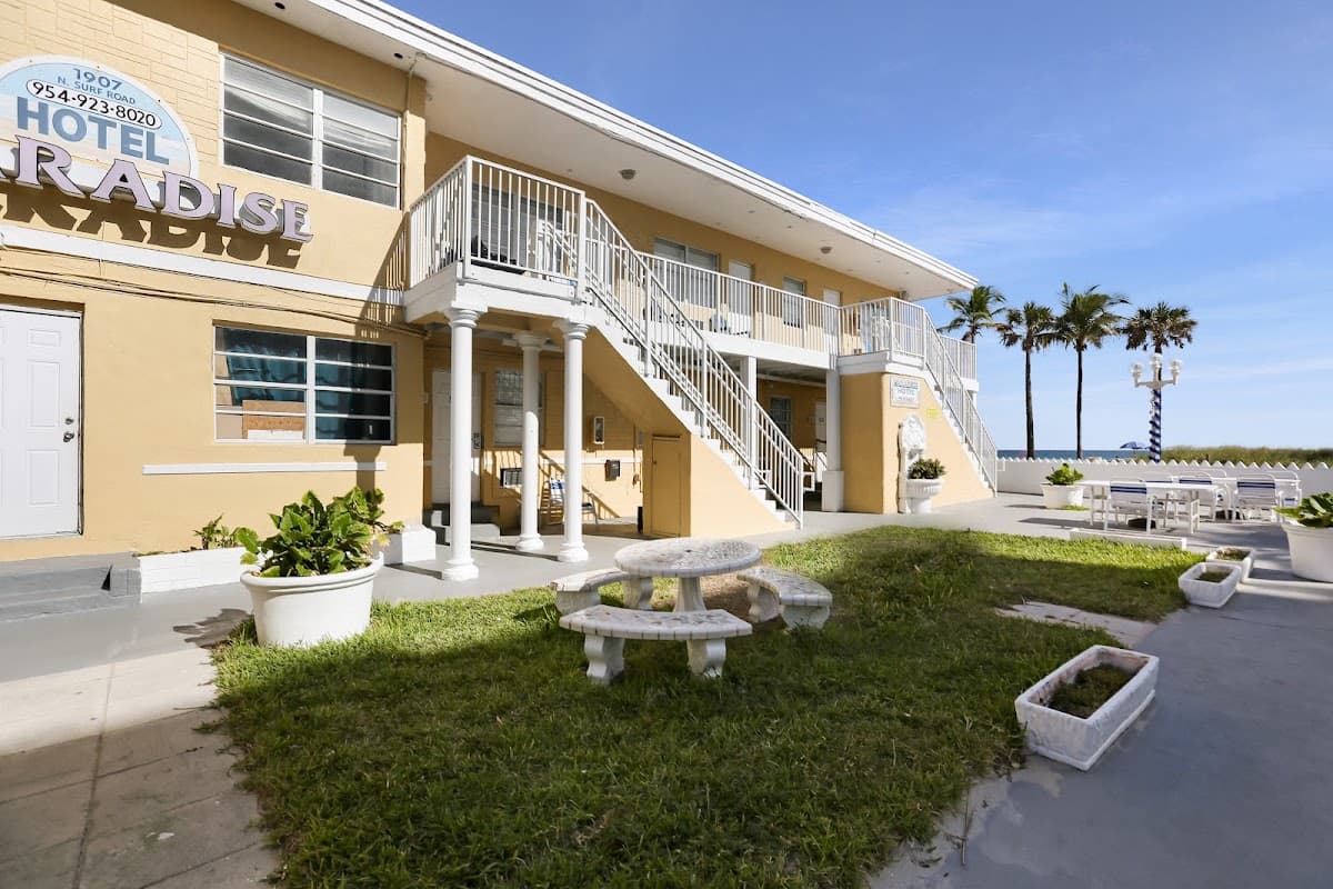 Paradise Hollywood Beach Hotels, Hotel in Dania Beach