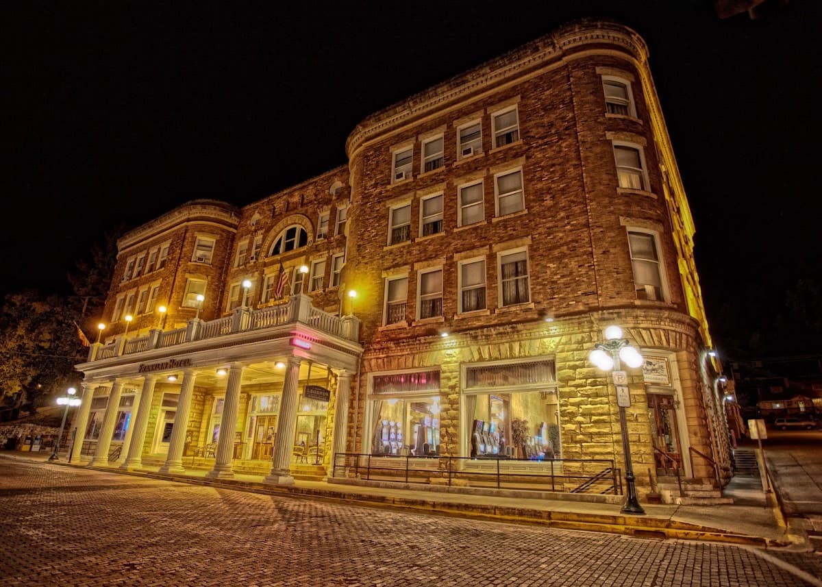Silverado Franklin Historic Hotel & Gaming Complex, Legends Steakhouse & Silverado Grand Buffet, Hotel in Deadwood