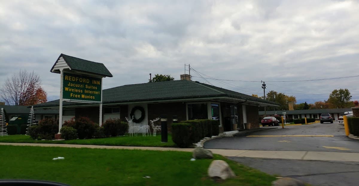 Redford Inn & Jacuzzi Suites, Hotel in Dearborn Heights