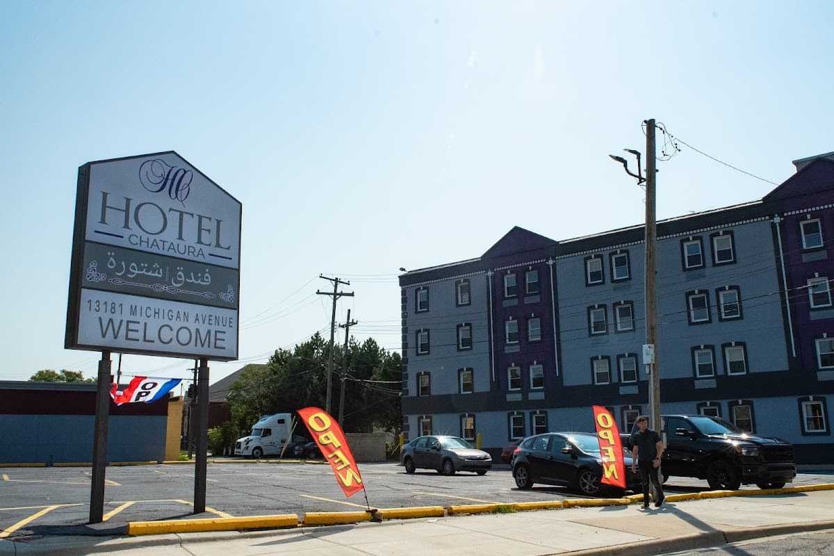 Hotel Chataura, Hotel in Dearborn