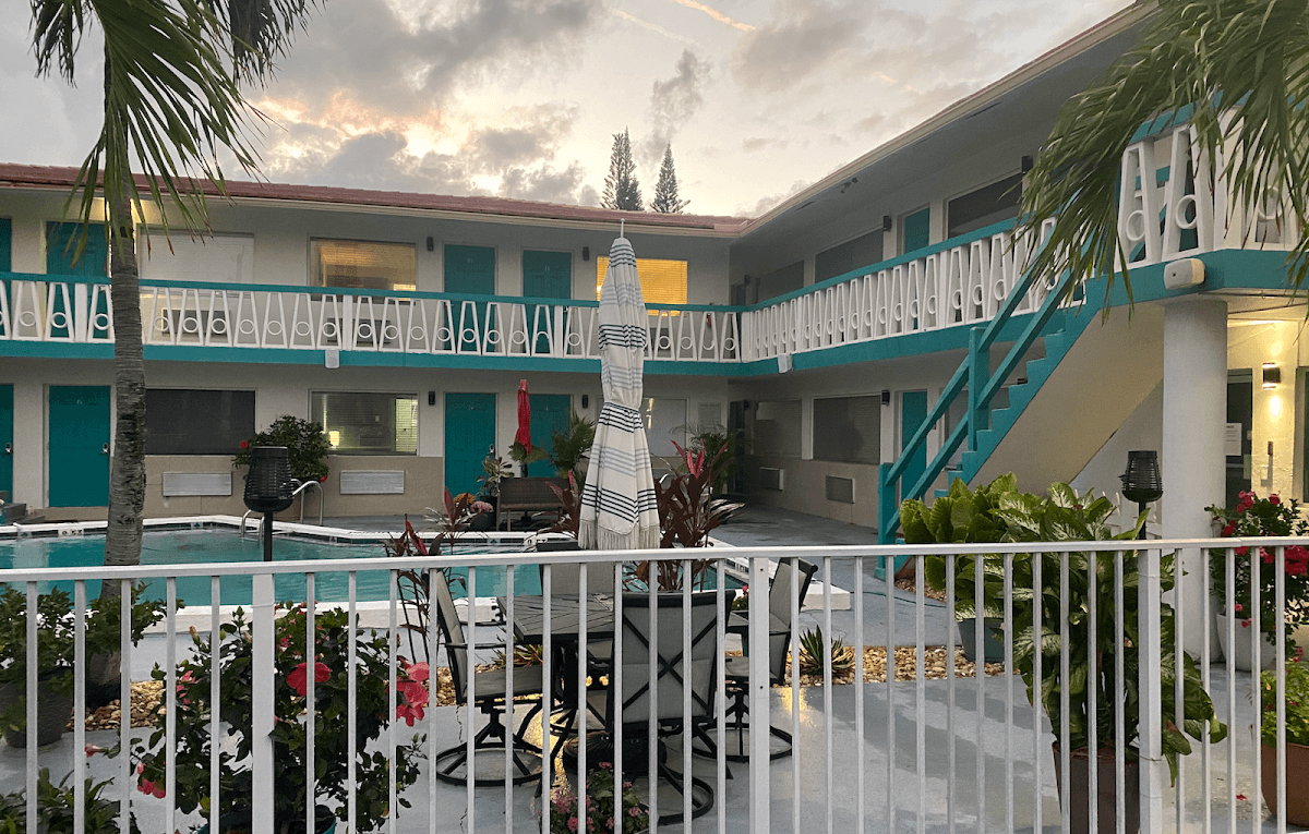 Honu Cove Hotel (Age Restricted 16+), Hotel in Hillsboro Beach