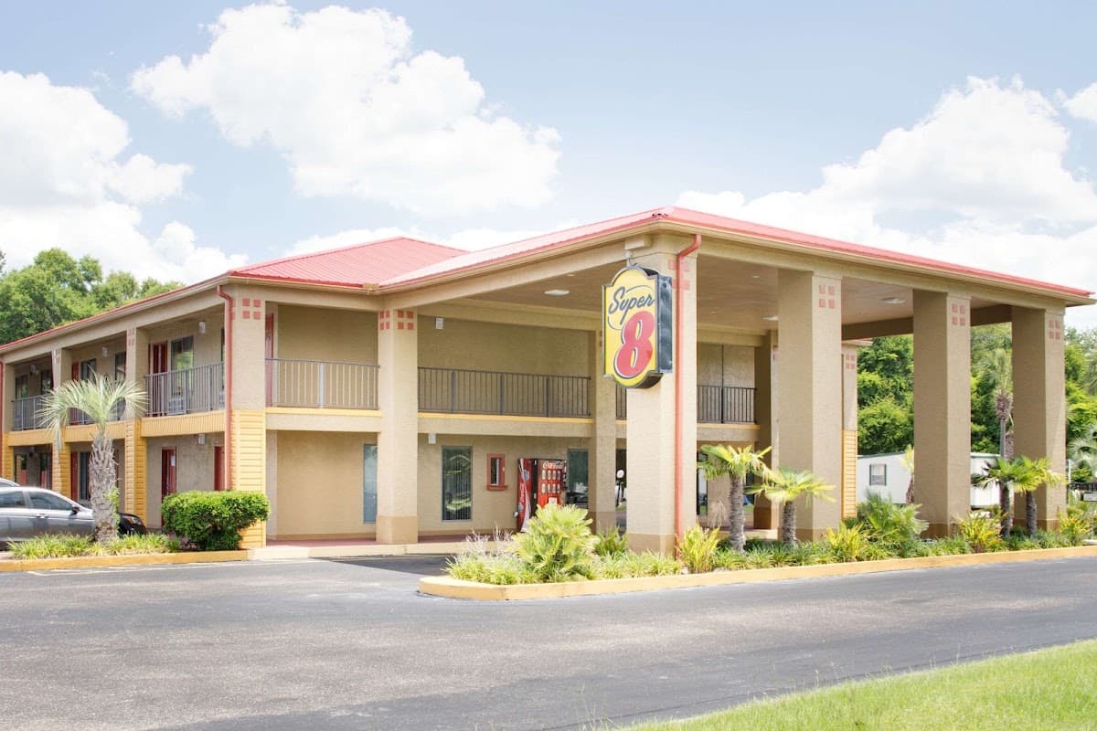 Super 8 by Wyndham Defuniak Springs, Hotel in DeFuniak Springs