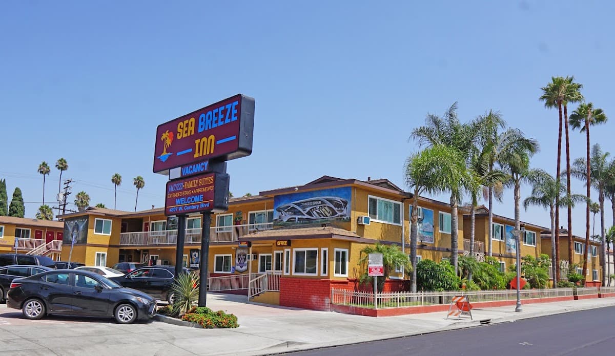 Sea Breeze Inn, Hotel in Lennox