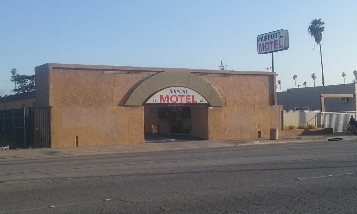 Airport Motel, Motel in Lennox