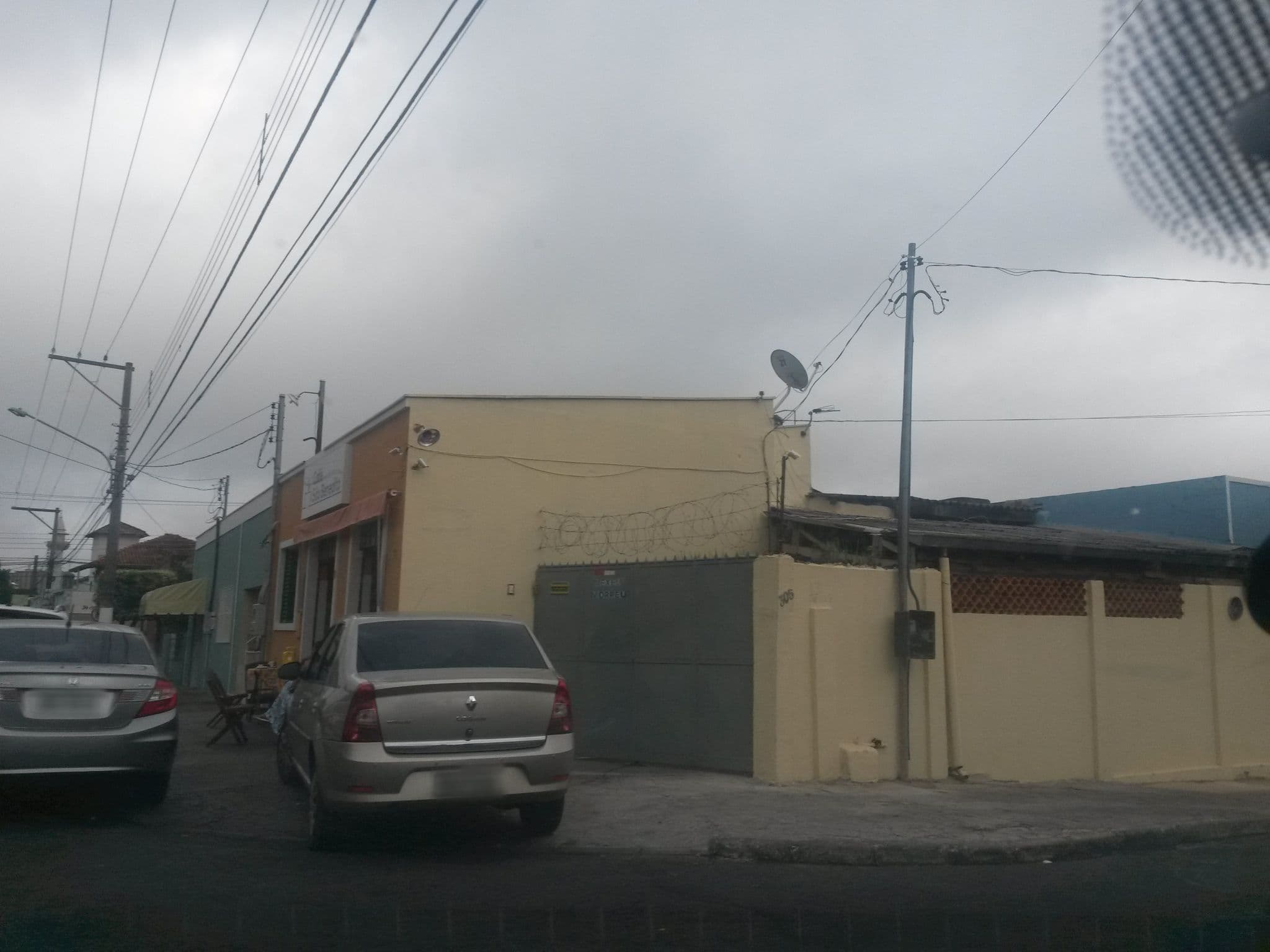 Street view near Hotel Sansaed, Cuiabá — © thiagoeriksson (CC BY-SA · Mapillary)
