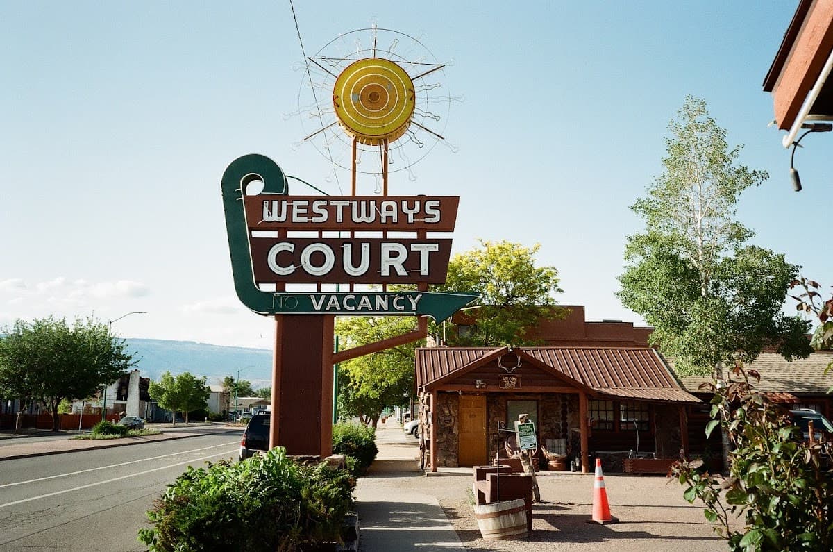 Westways Court Motel, Hotel in Delta