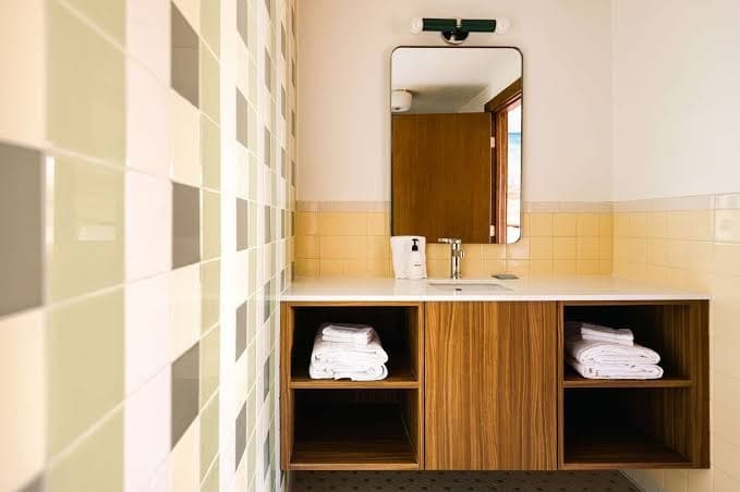 Cosmic Highway Hideout - La Vista Motel - 207, Motel in Denver