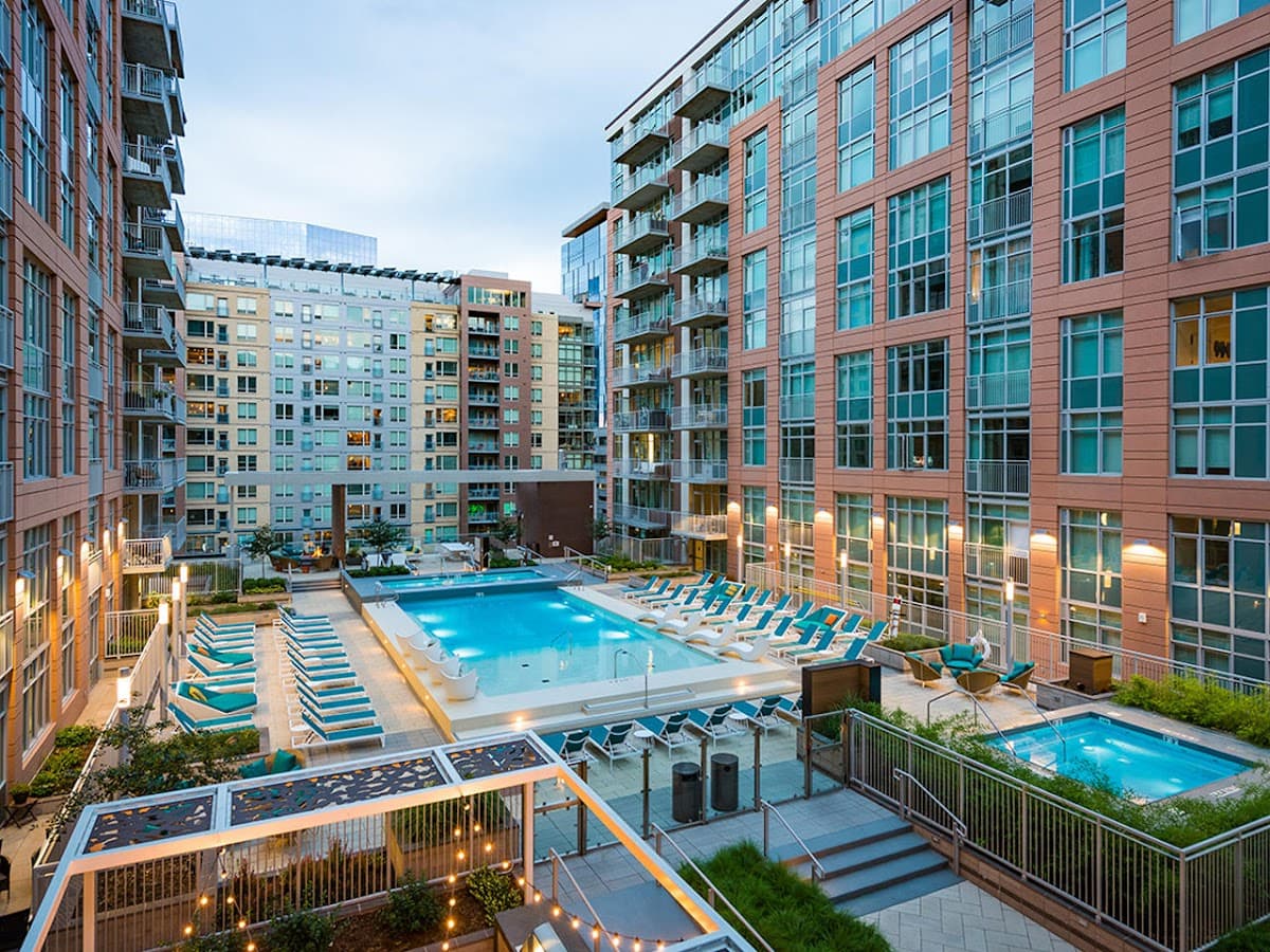 Sentral Union Station | Denver Apartments, Holiday Home in Denver