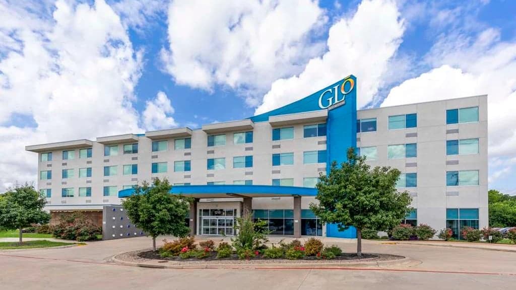 GLō Best Western Dallas South DeSoto, Hotel in DeSoto