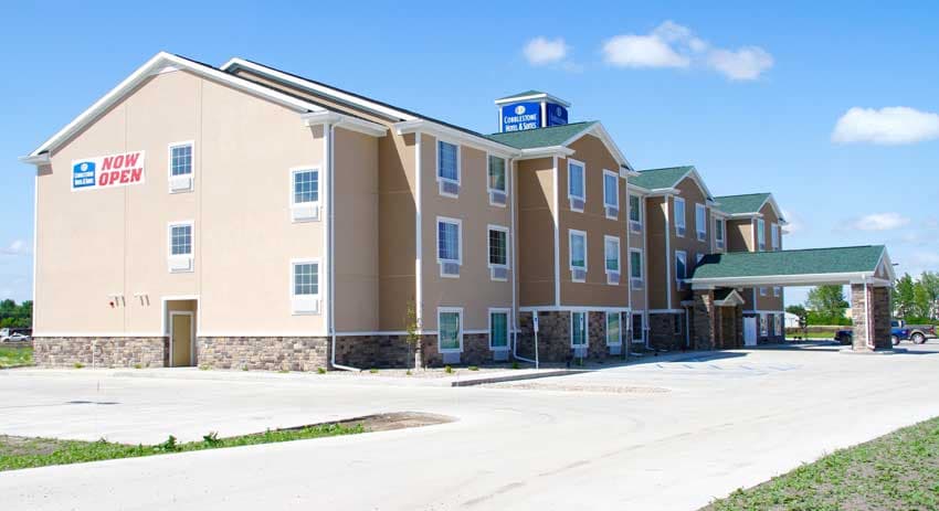 Cobblestone Hotel & Suites - Devils Lake, Hotel in Devils Lake