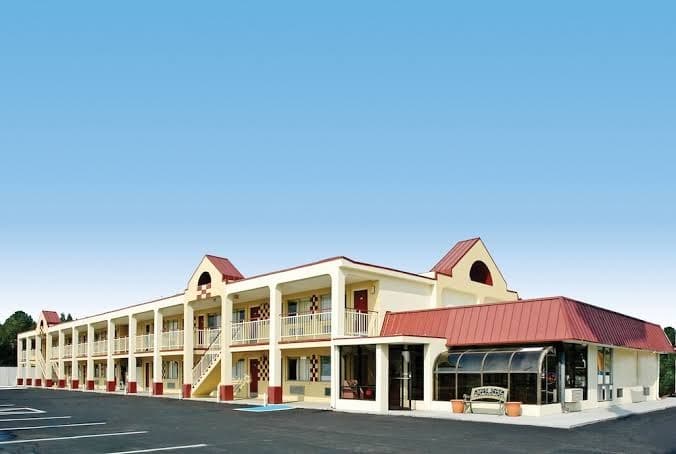 Economy Inn, Hotel in Dillon