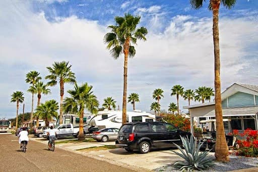 Pleasant Valley Resort, Resort in Perezville