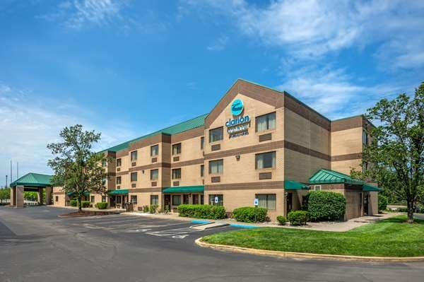 Clarion Pointe Louisville East, Hotel in Douglass Hills